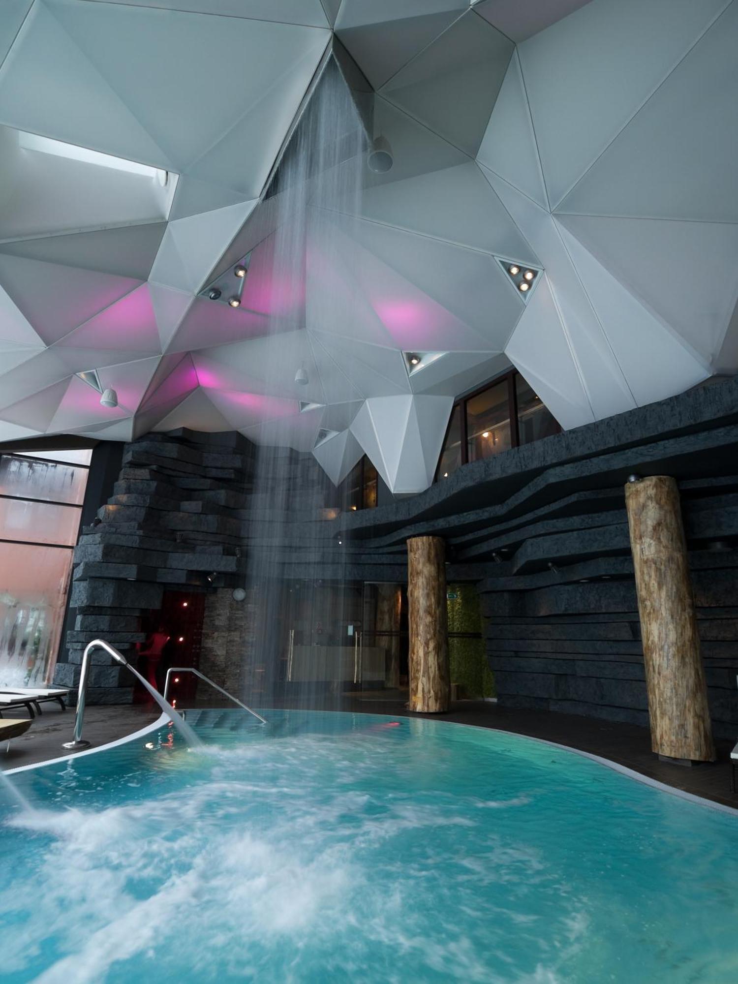 Hotel Zubrowka Spa & Wellness Białowieża 外观 照片