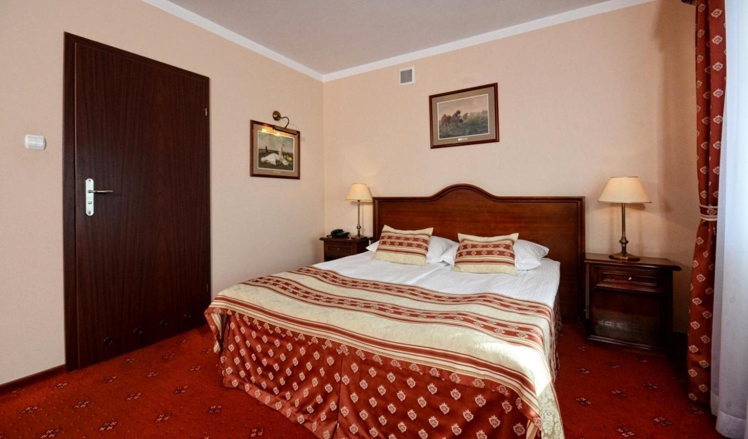 Hotel Zubrowka Spa & Wellness Białowieża 外观 照片