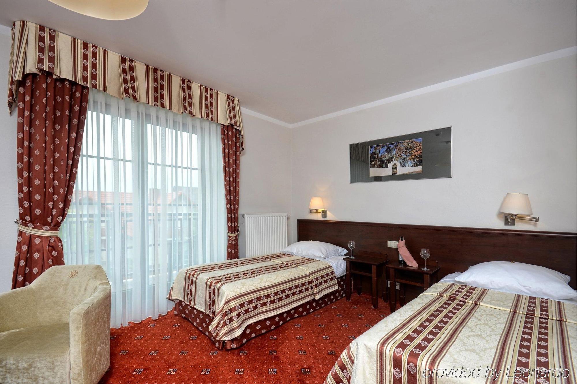 Hotel Zubrowka Spa & Wellness Białowieża 外观 照片