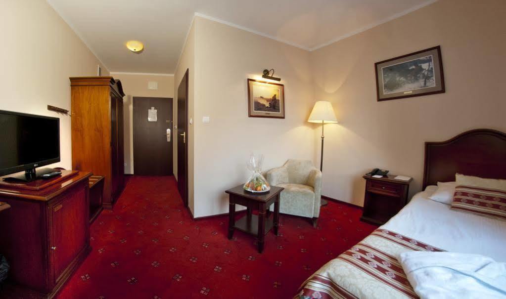 Hotel Zubrowka Spa & Wellness Białowieża 外观 照片
