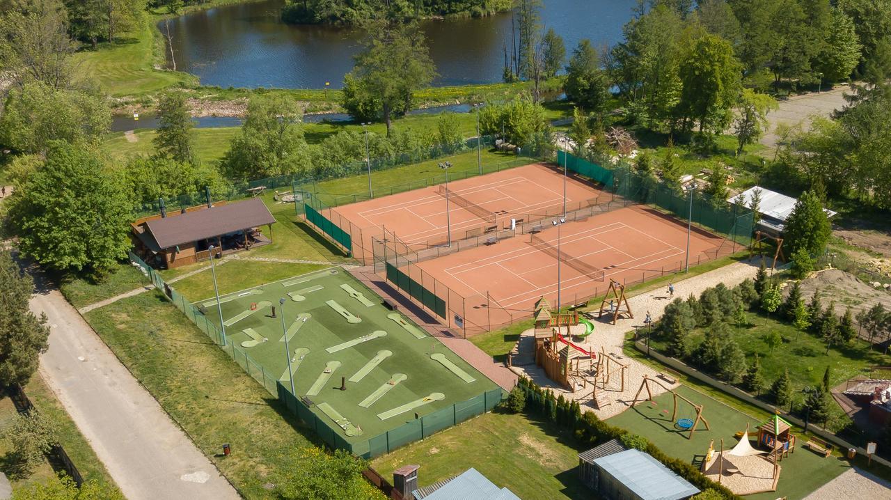 Hotel Zubrowka Spa & Wellness Białowieża 外观 照片