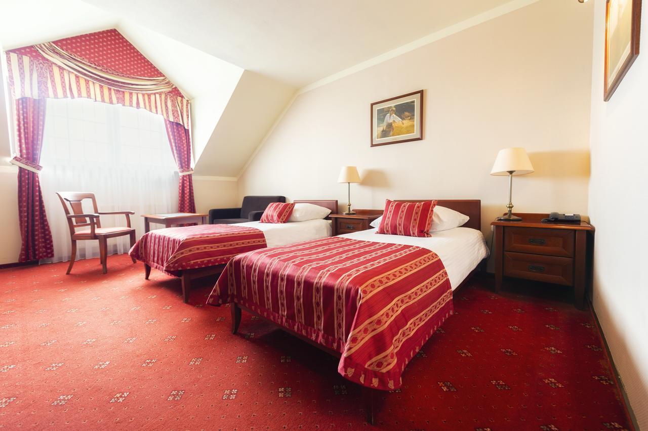 Hotel Zubrowka Spa & Wellness Białowieża 外观 照片